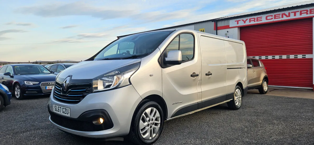Renault Trafic SPORT - Image 1
