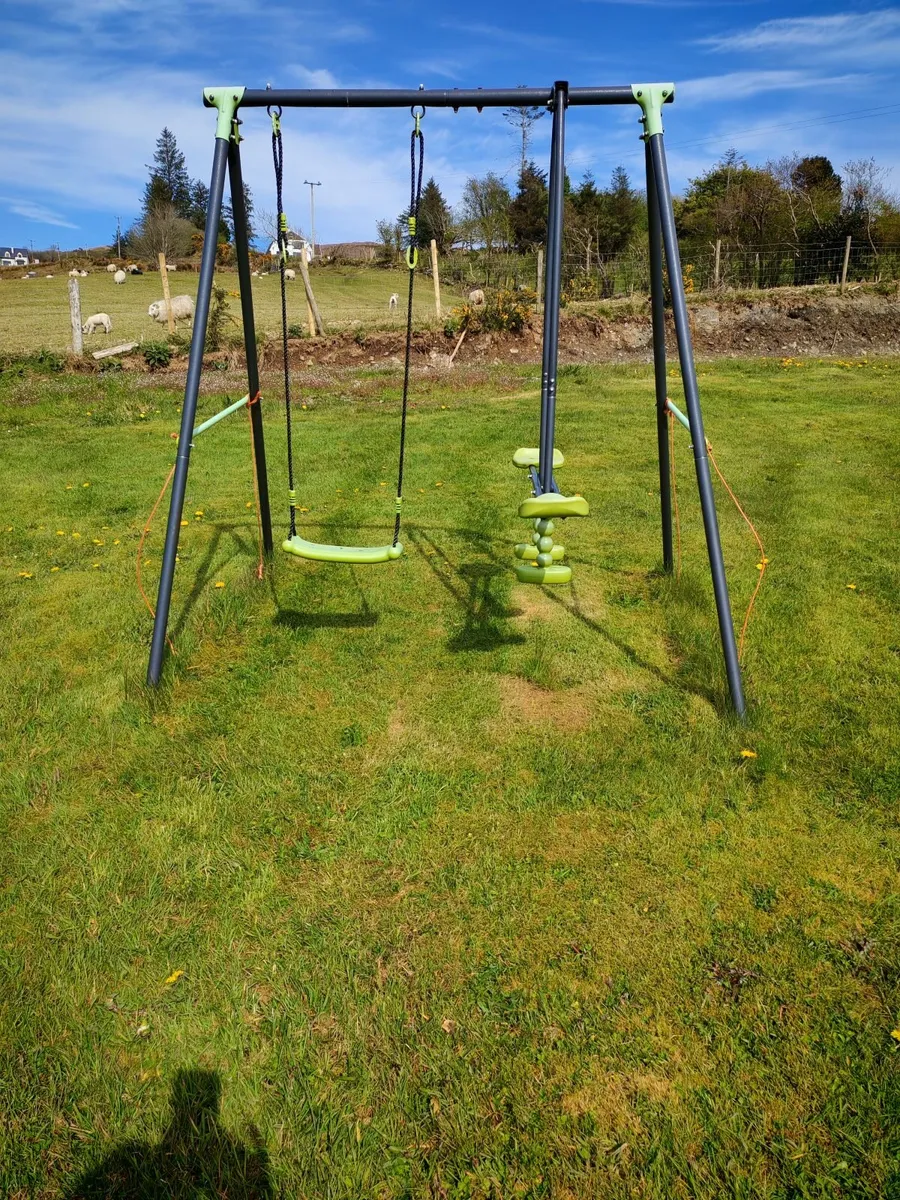 Child's swing and slide - Image 2