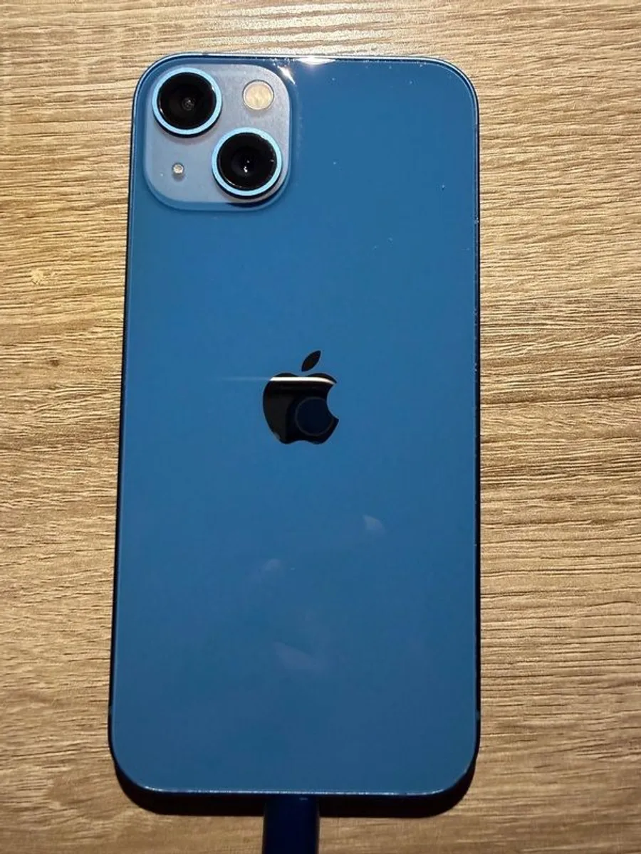 iPhone 13 128gb - Image 1