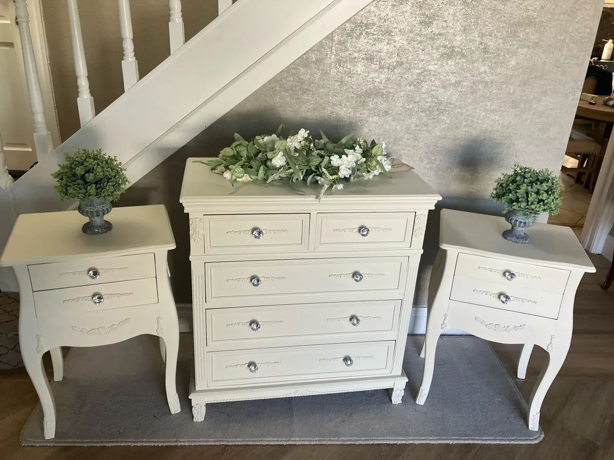 Chest and lockers. Price in add - Image 4