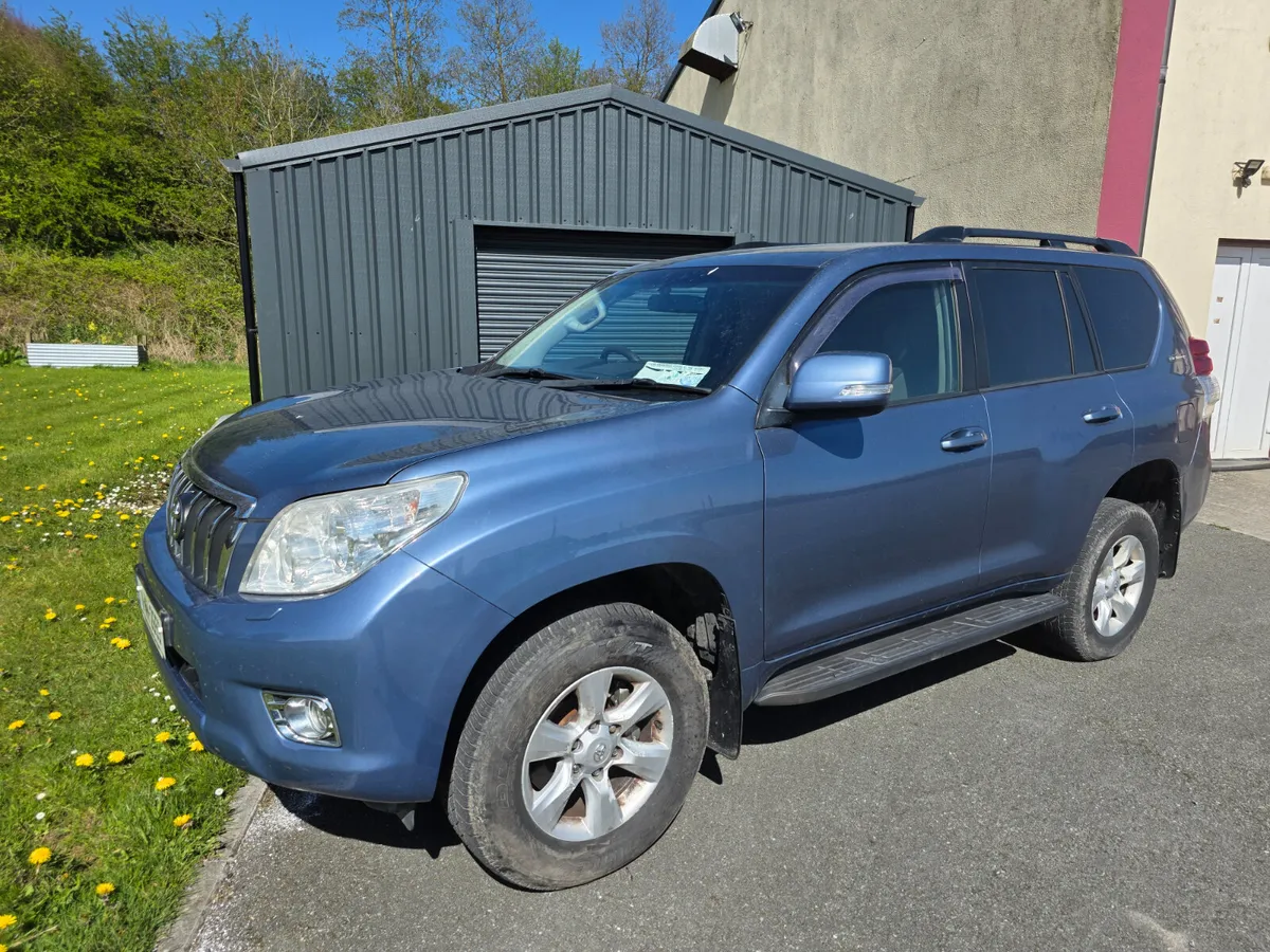 2011 TOYOTA LAND CRUISER 3.0 D4D - Image 4