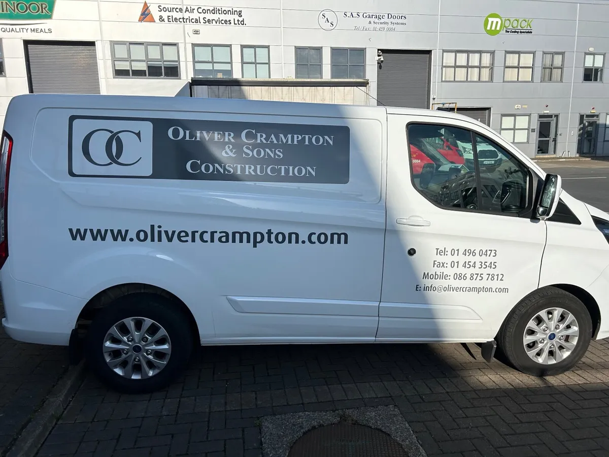 Ford Transit Custom 2022 - Image 2