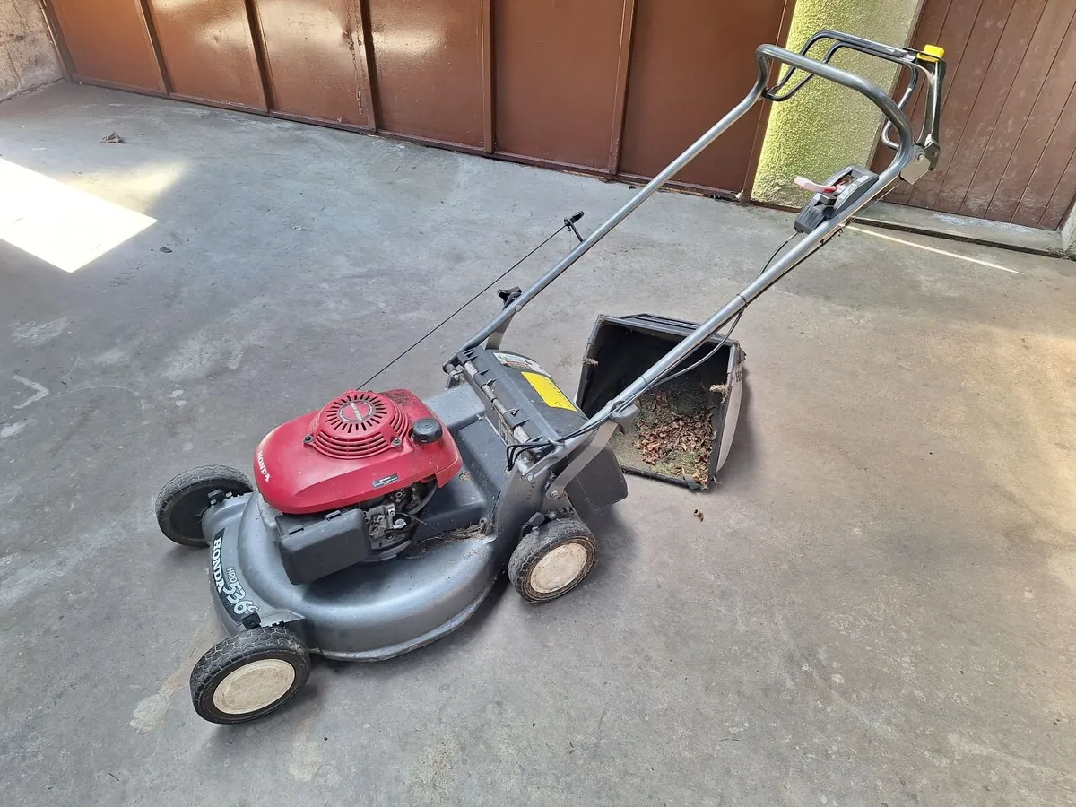 Lawnmower - Image 3