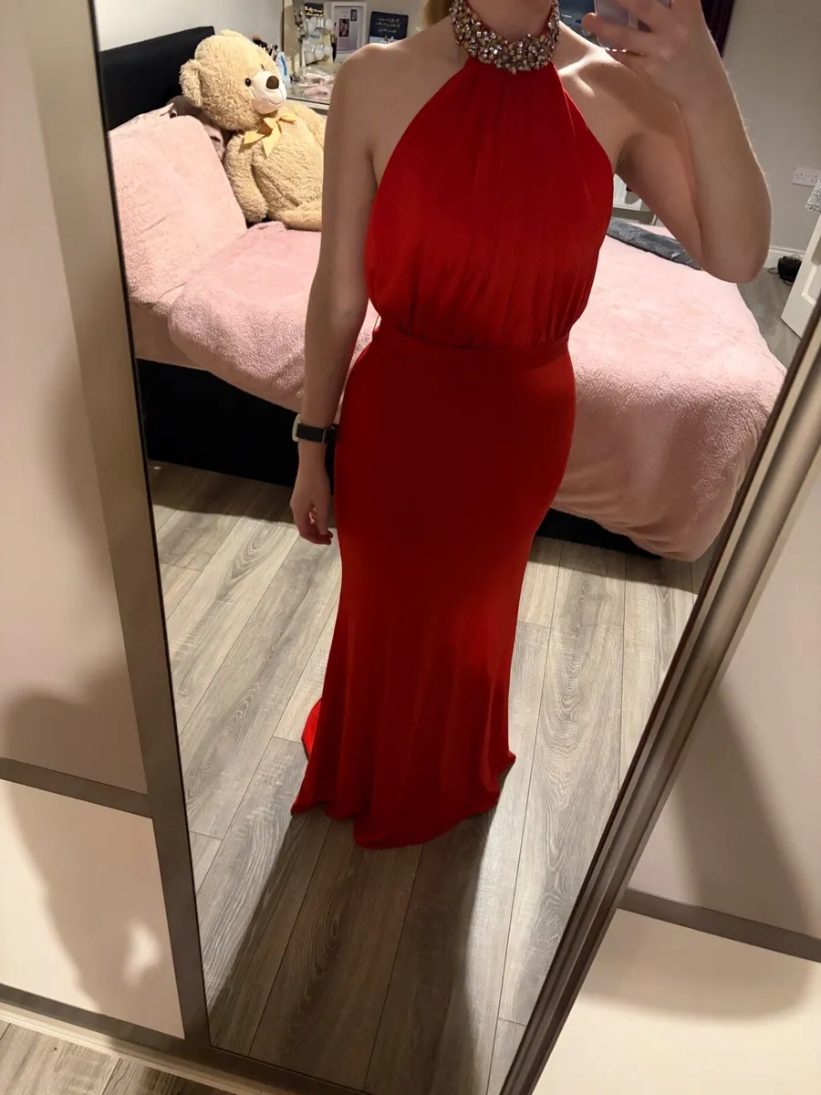 Red Debs dress - Image 3