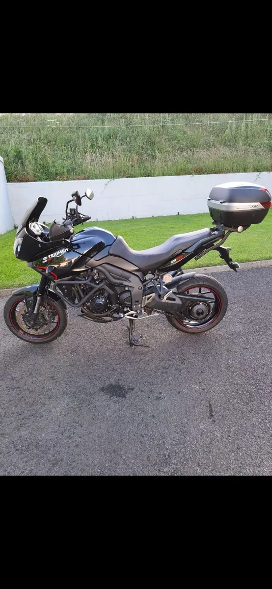 Triumph Other 2015 - Image 2