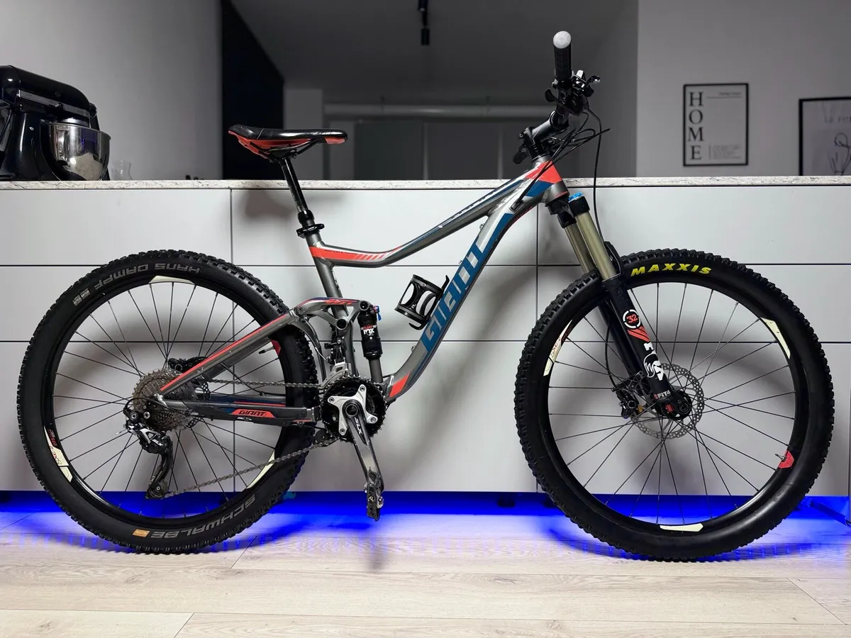 GIANT Trance 2 Full Suspension Bike - Image 1