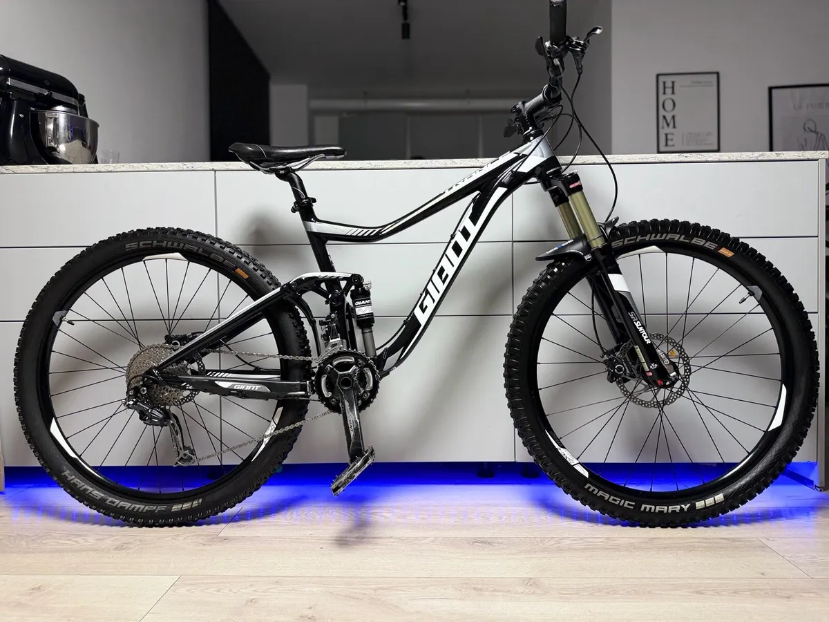GIANT Trance Full Suspension Bike - Image 1