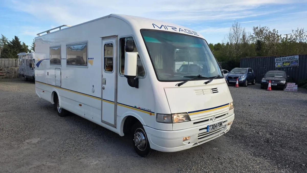 motorhome - Image 1