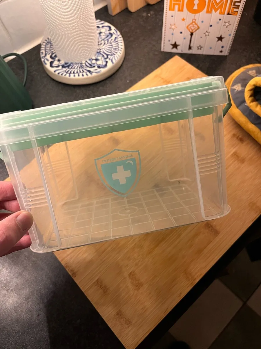 Free Medicines Box and Storage - Image 1