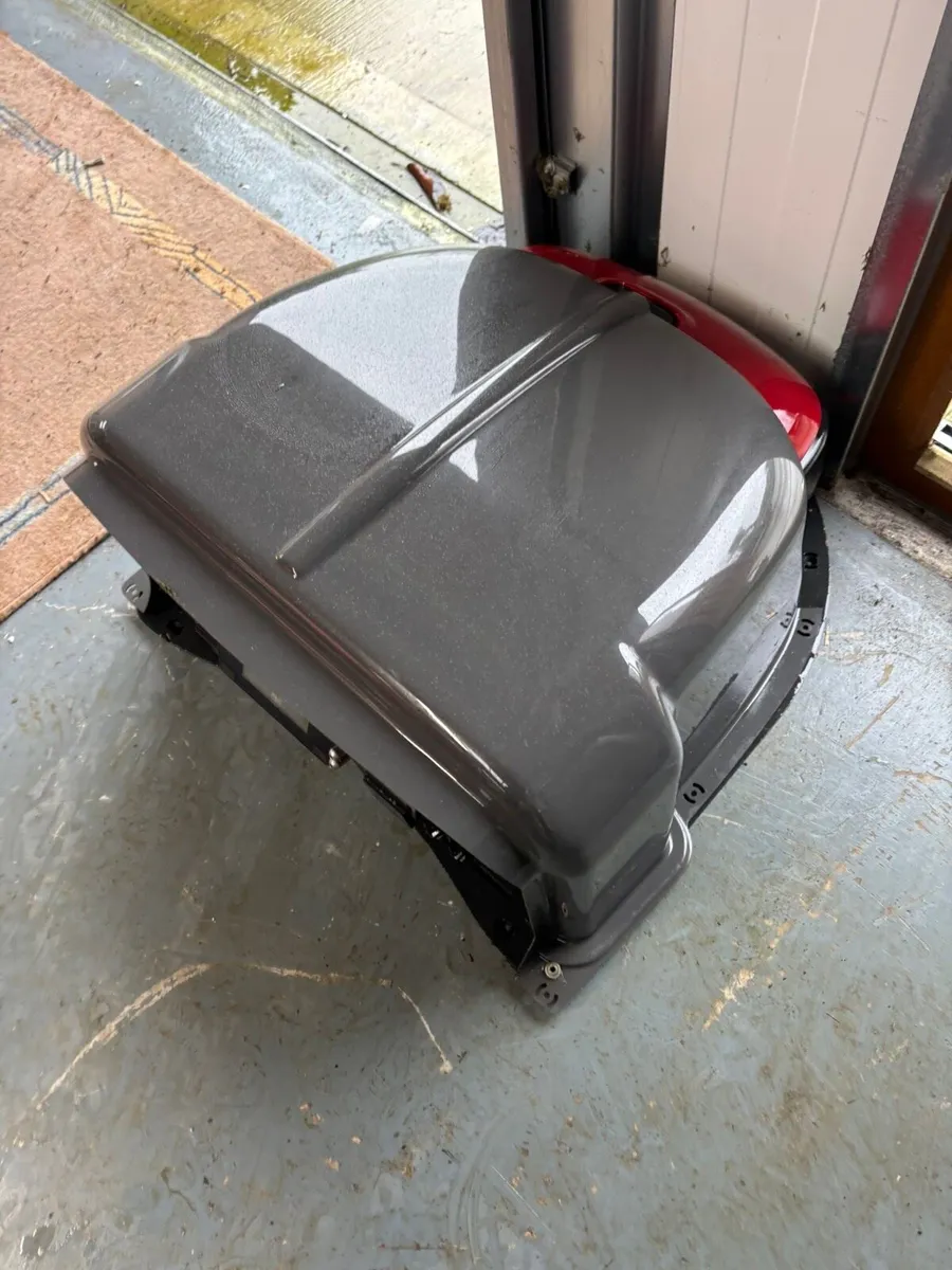 Robotic Lawnmower - Image 4