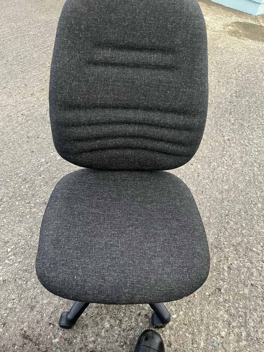 Office seats. - Image 1