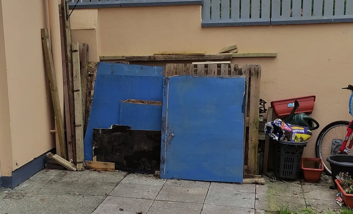 Wooden pallets for firewood free to collect - Image 3