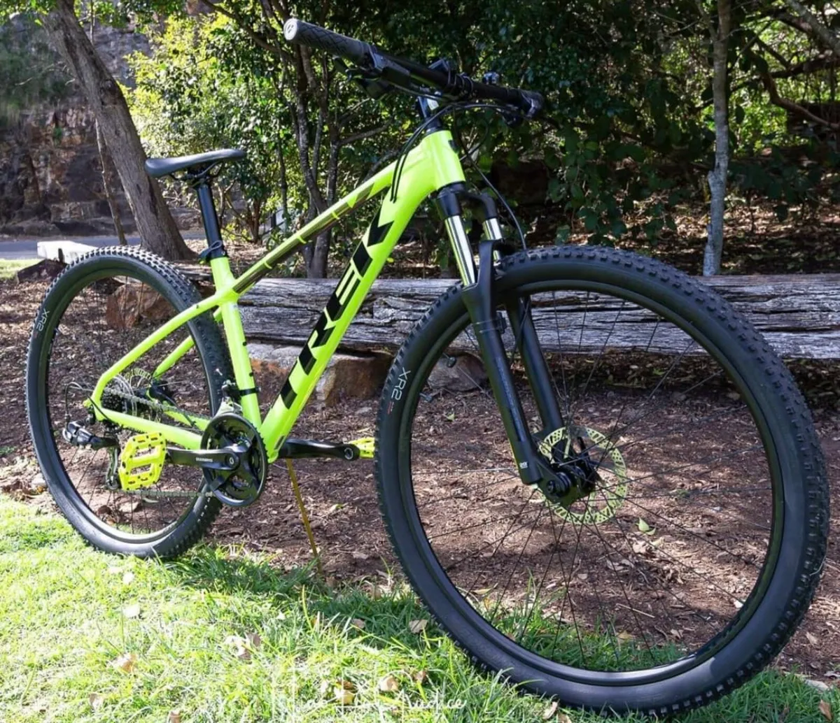 Double disc brake trek marlin for sale.