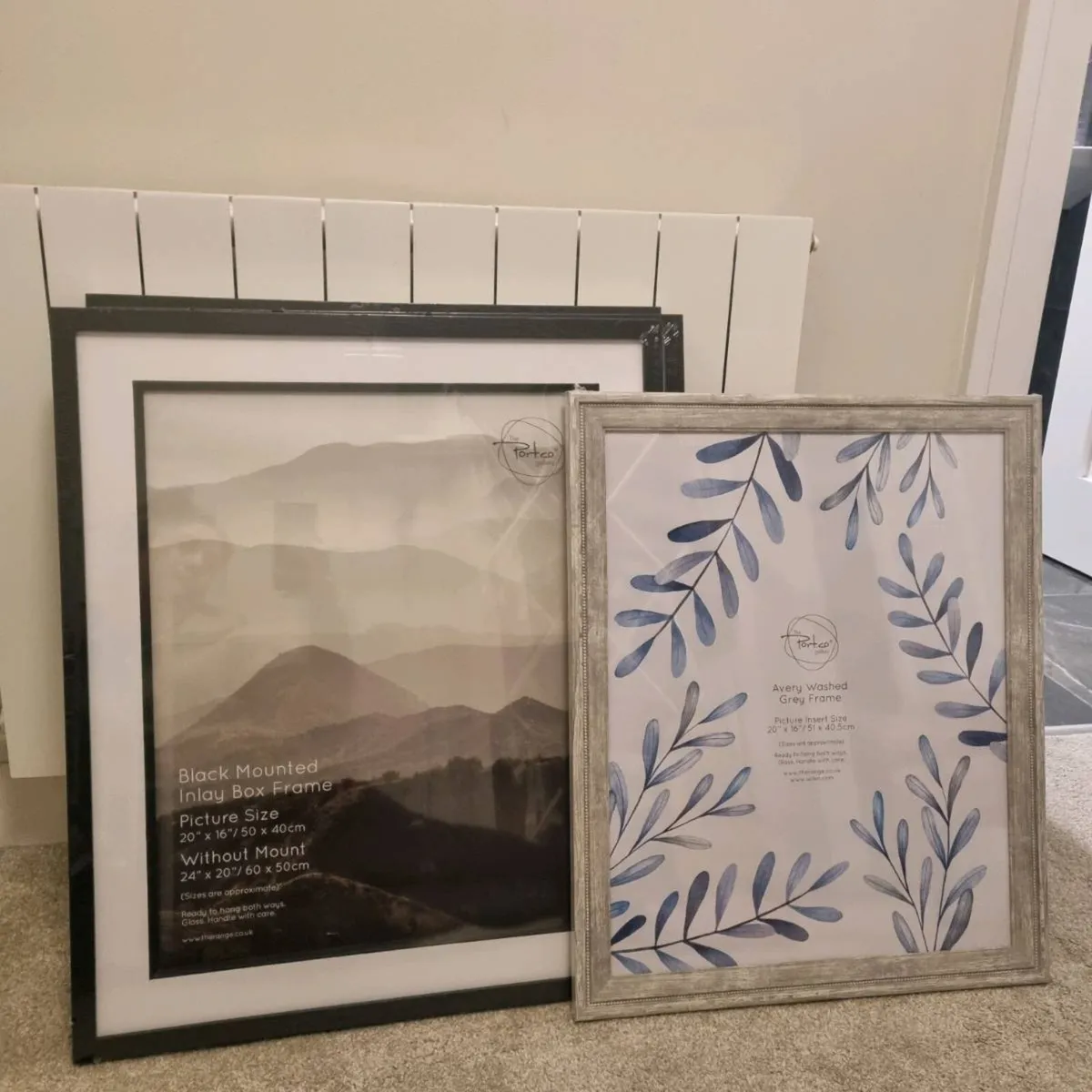 Black frames x 3 + 1 x grey frame - Image 2