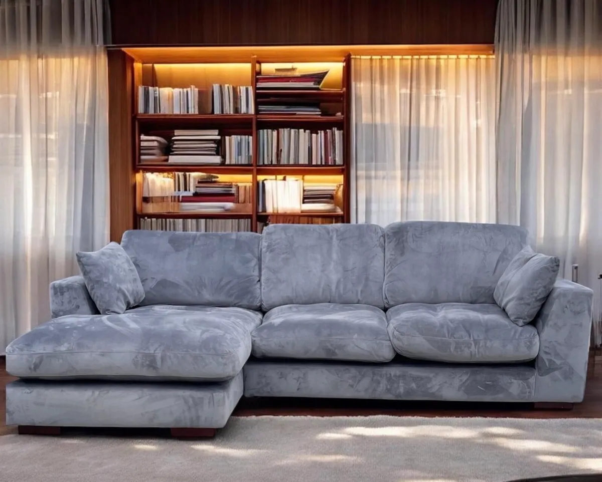 Grey corner sofa - Image 3