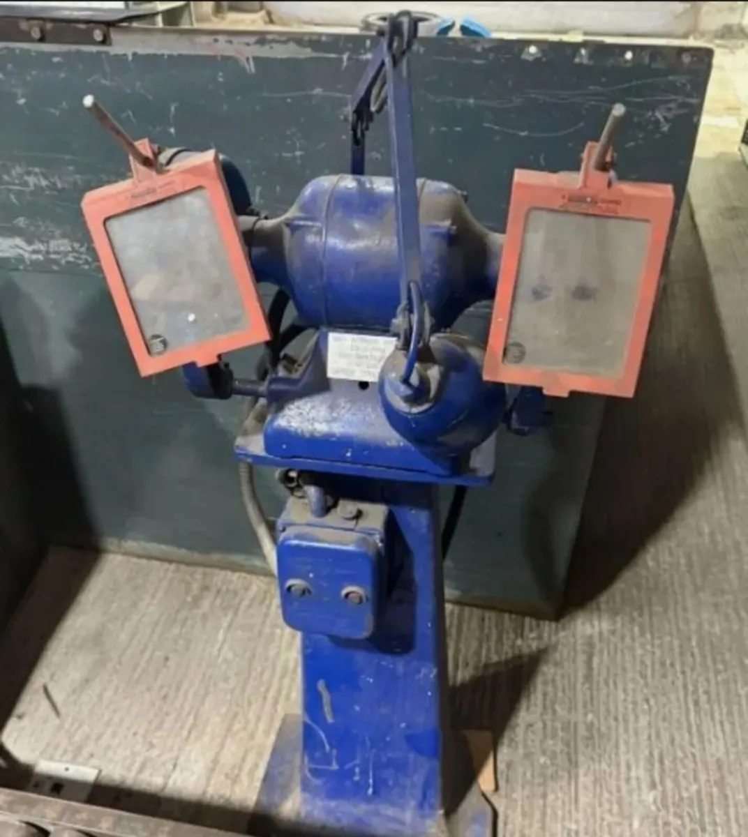 Pedestal Grinder - Image 1