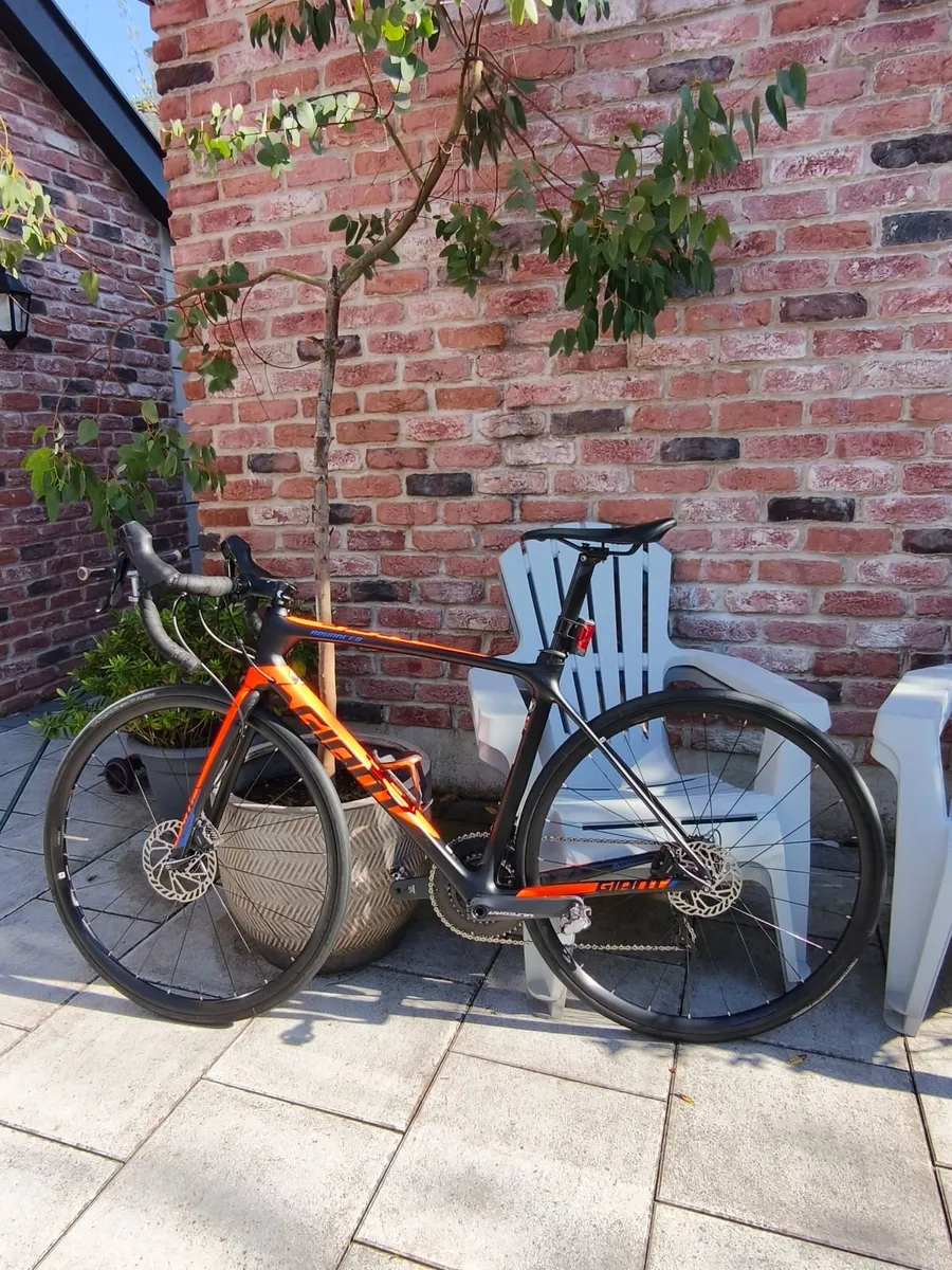 Giant TCR Advanced 1 Disc 2018 – Ultegra – Carbon - Image 4