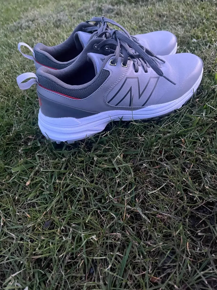 New Balance Brighton V2 Shoes Grey Size 8 - Image 2