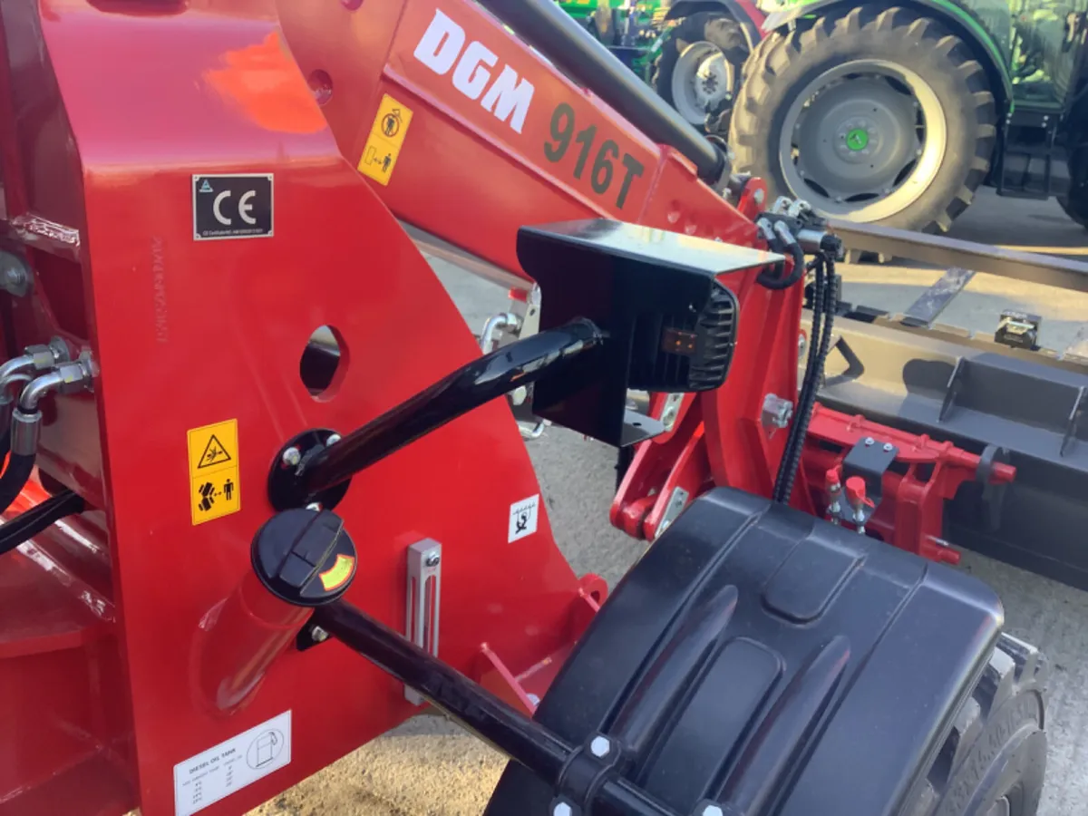 New DGM 916T wheeled loader - Image 3