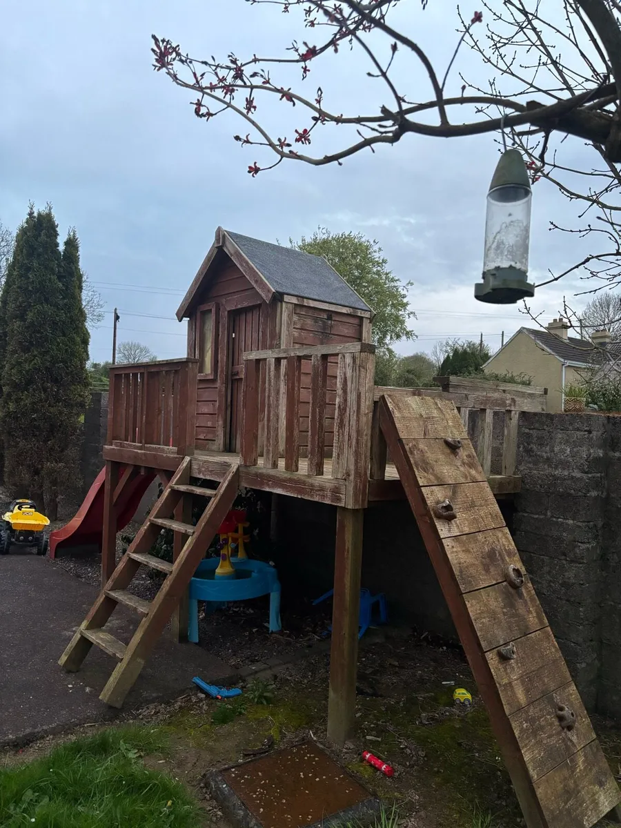 Tree house - Image 3