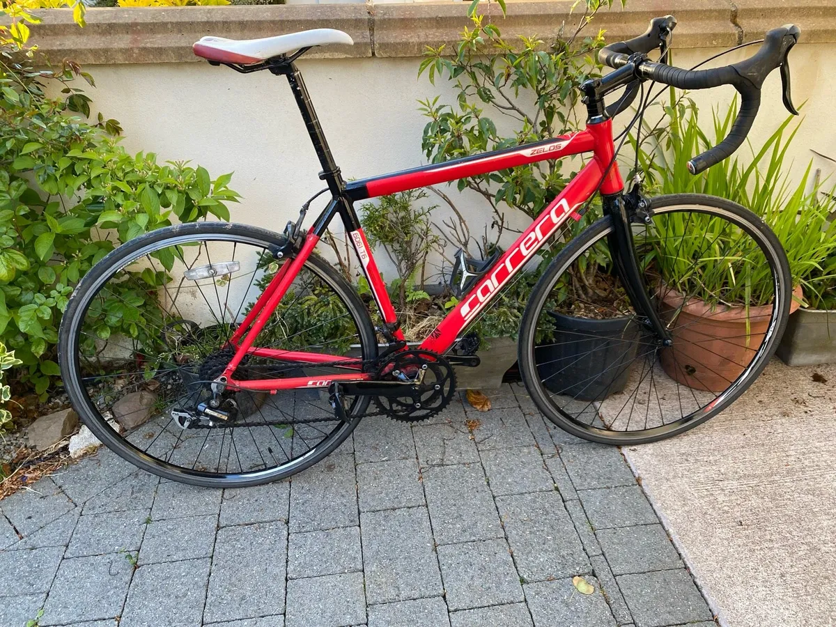 Carrera zelos 700x25c wheels 14 speed 20.5 - Image 1