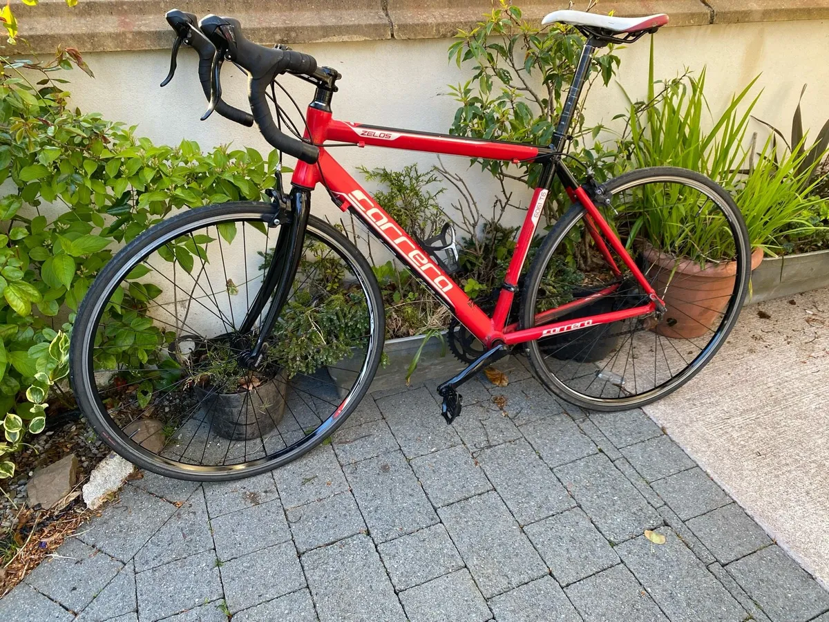 Carrera zelos 700x25c wheels 14 speed 20.5 - Image 2