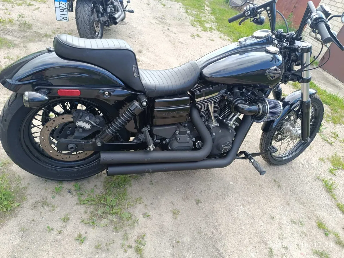 HARLEY DAVIDSON DYNA - Image 4