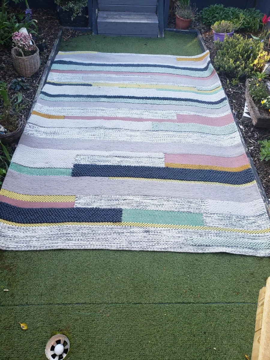 Large ikea wool rug - Image 2