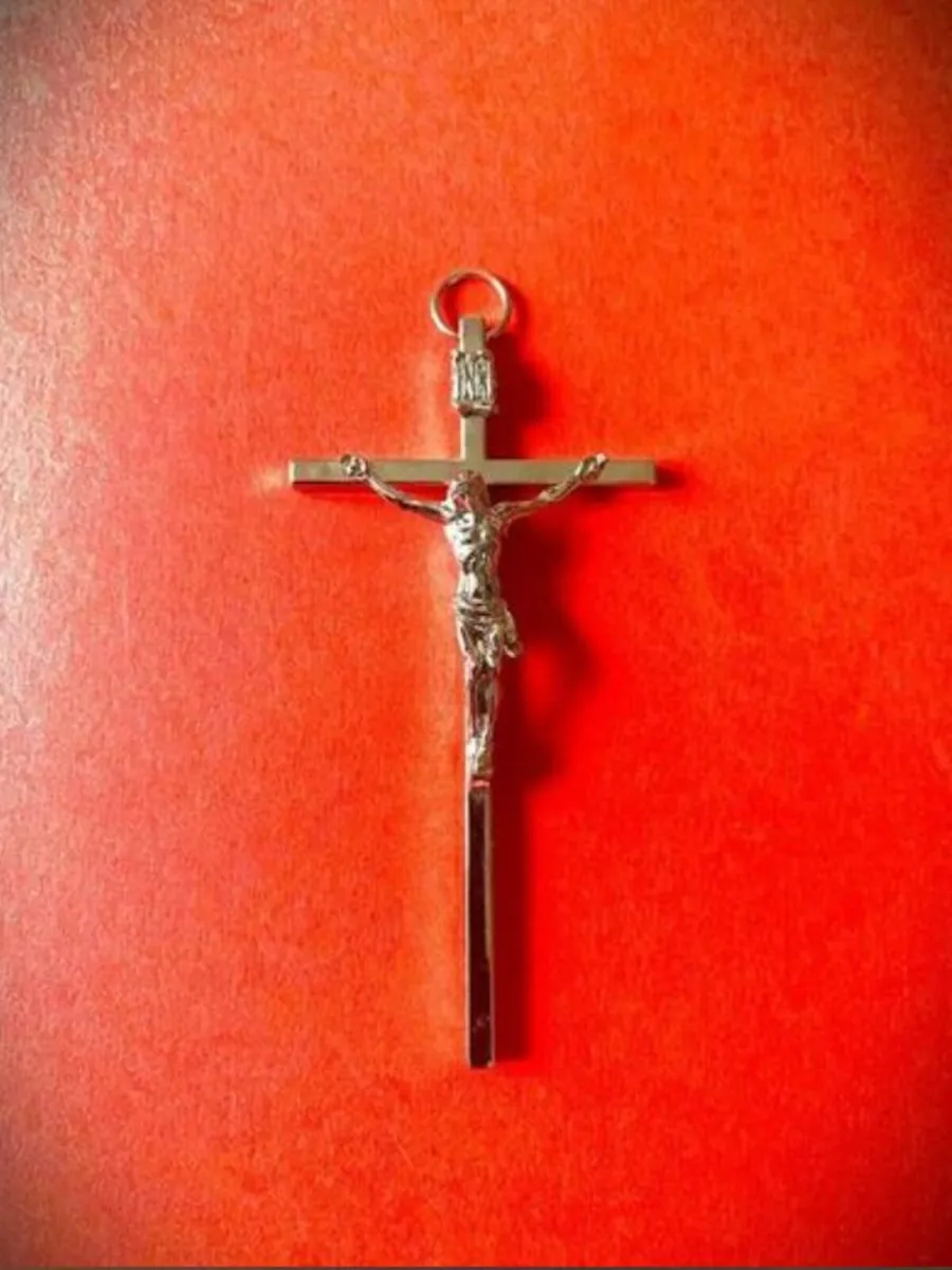10cm wall crucifix, metal, Free Post - Image 1
