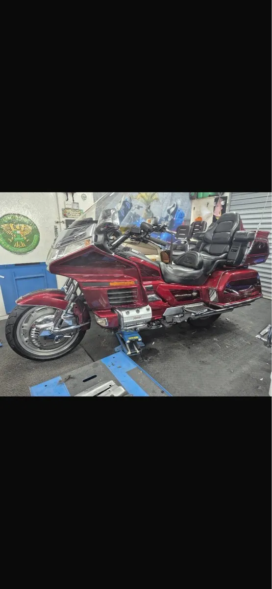 Honda Goldwing GL1500 SE - Image 1