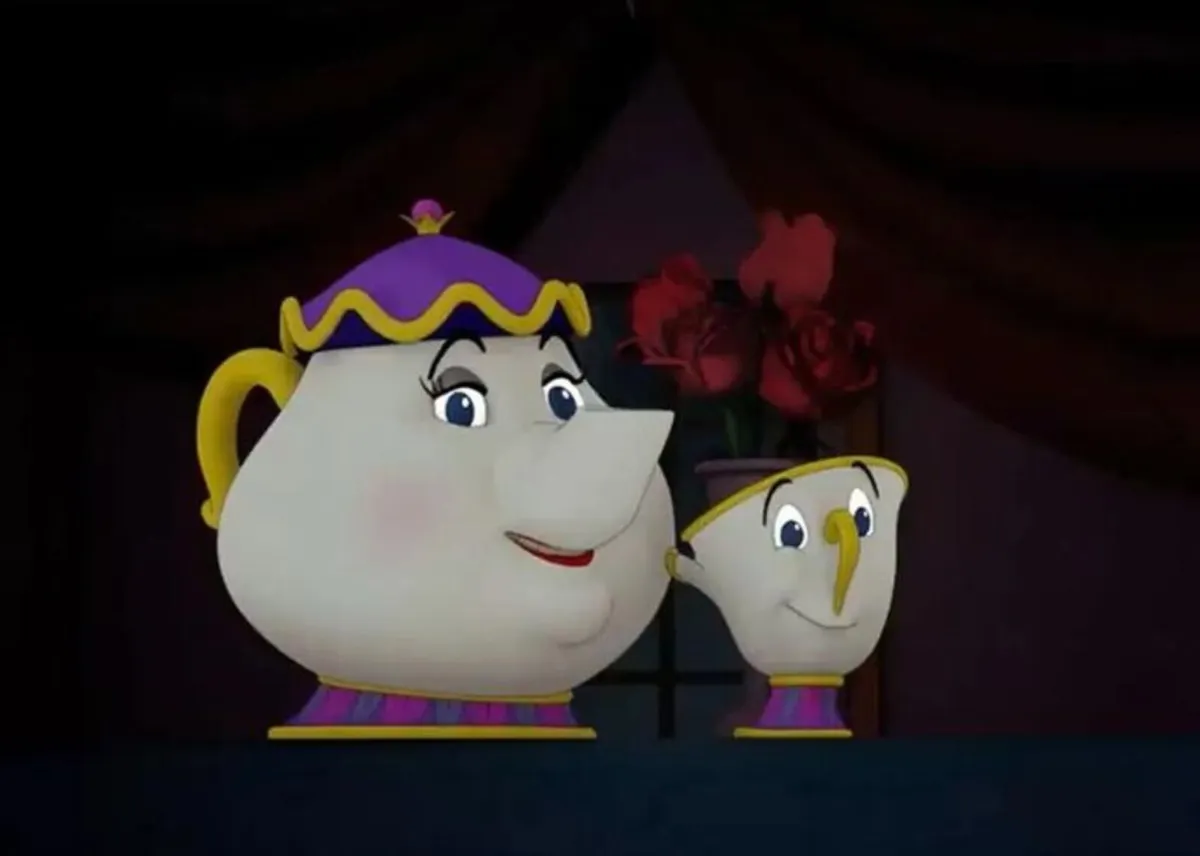 Mrs Pots and 2 chip mugs - Image 2