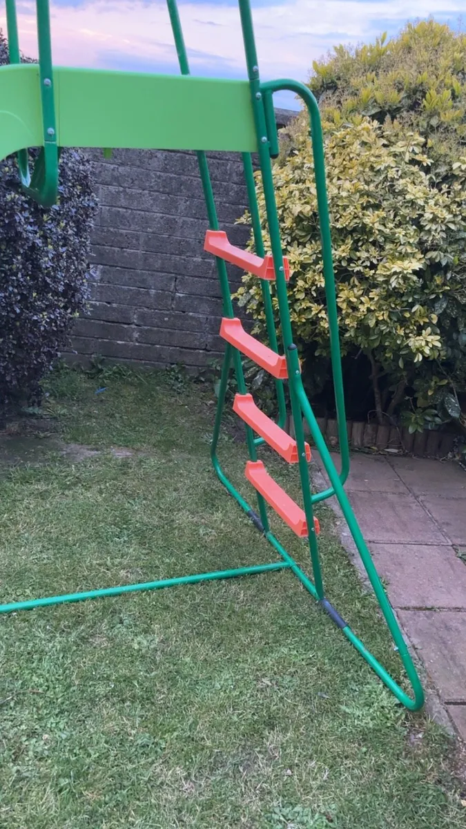 10ft wave slide - Image 2