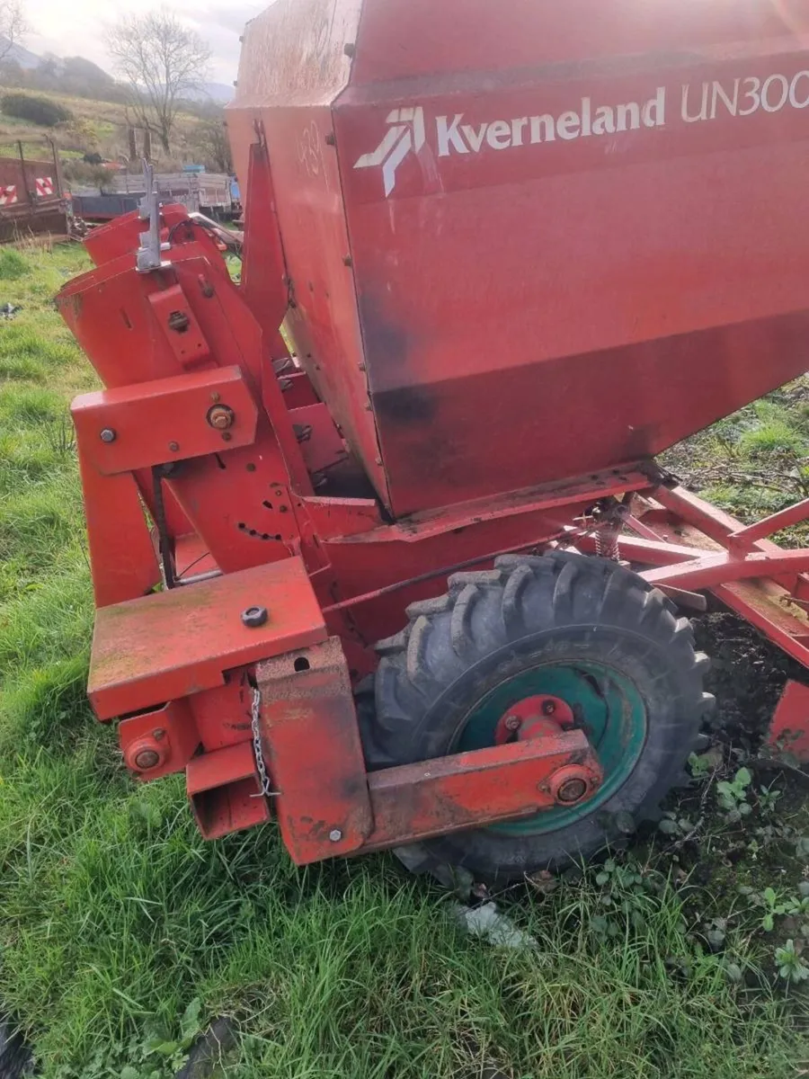 Potato planter kverneland - Image 1