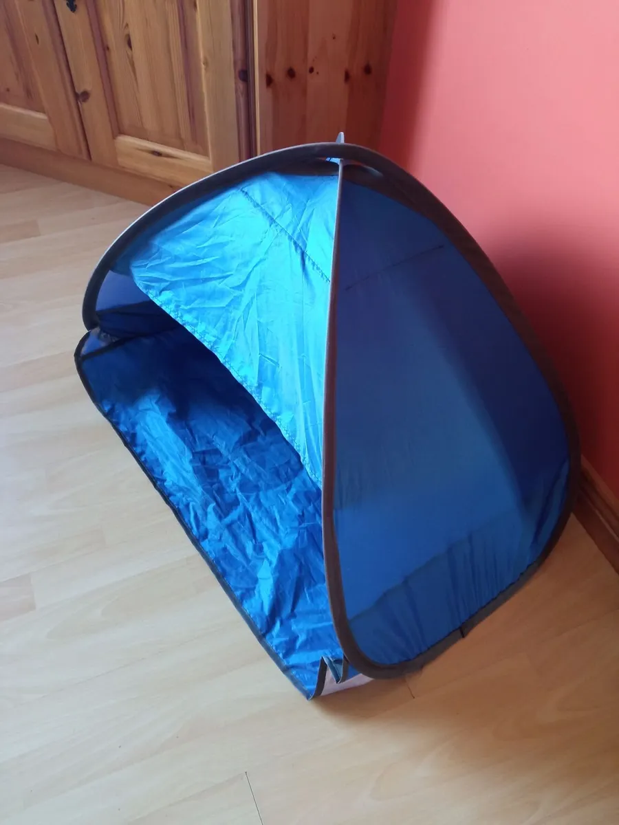 Beach Tent - Image 2