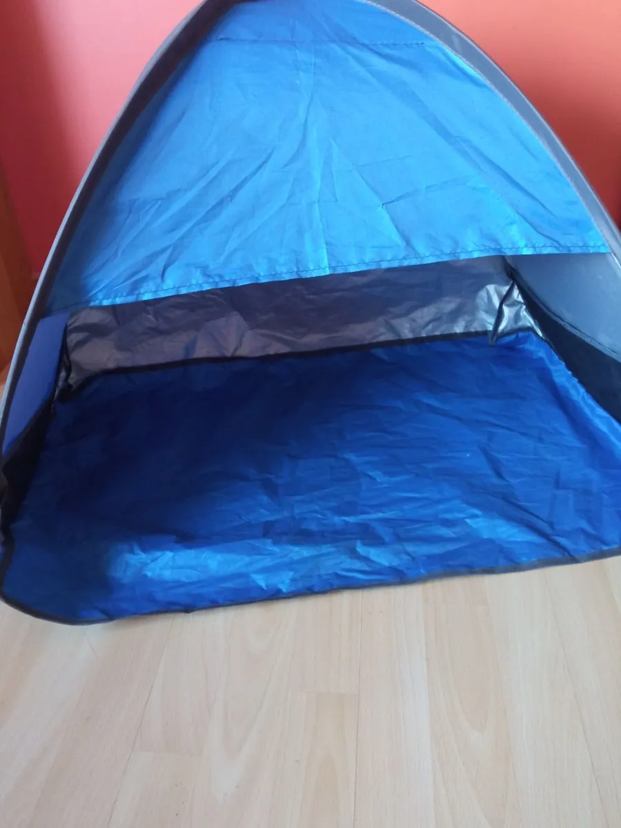 Beach Tent - Image 2