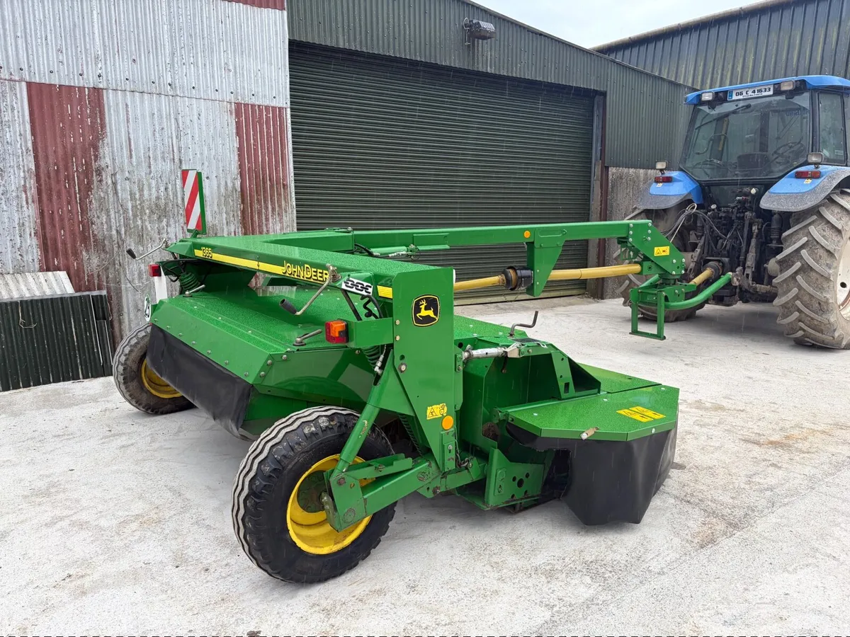 John Deere 1365 10FT Mower Conditioner - Image 4