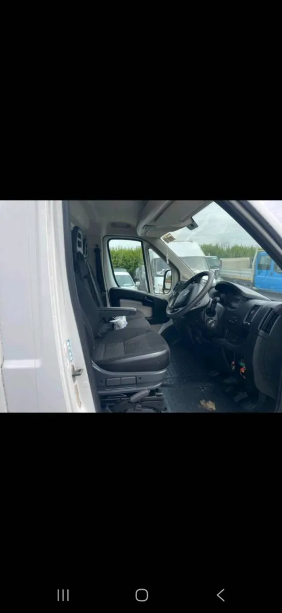 Citreon box body van - Image 4