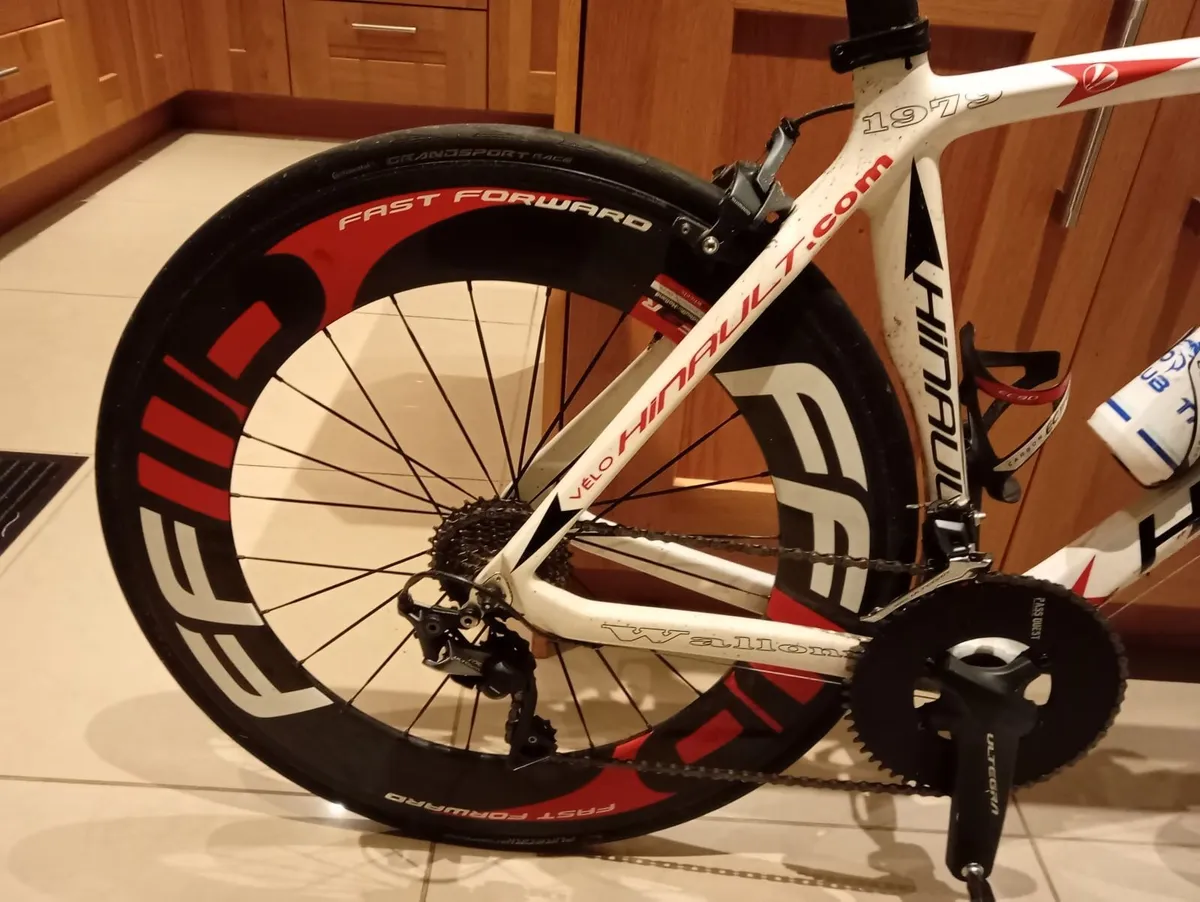 Carbon cycling wheel set - Image 2