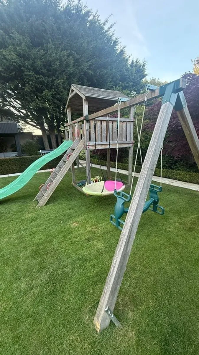 Wooden climbing frame with swings - Image 1