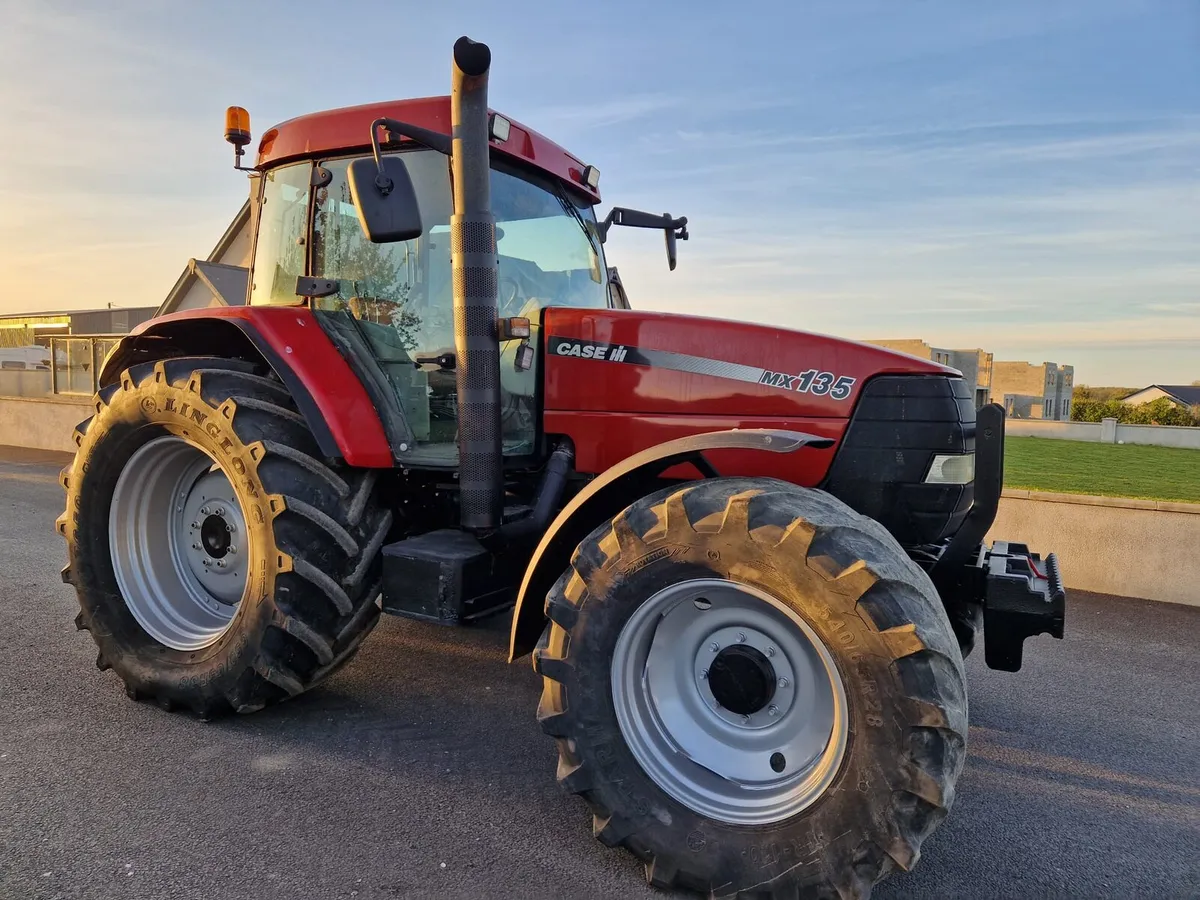 Case Tractor - Image 3