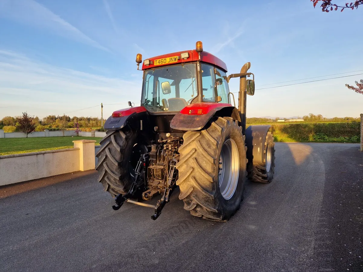 Case Tractor - Image 4