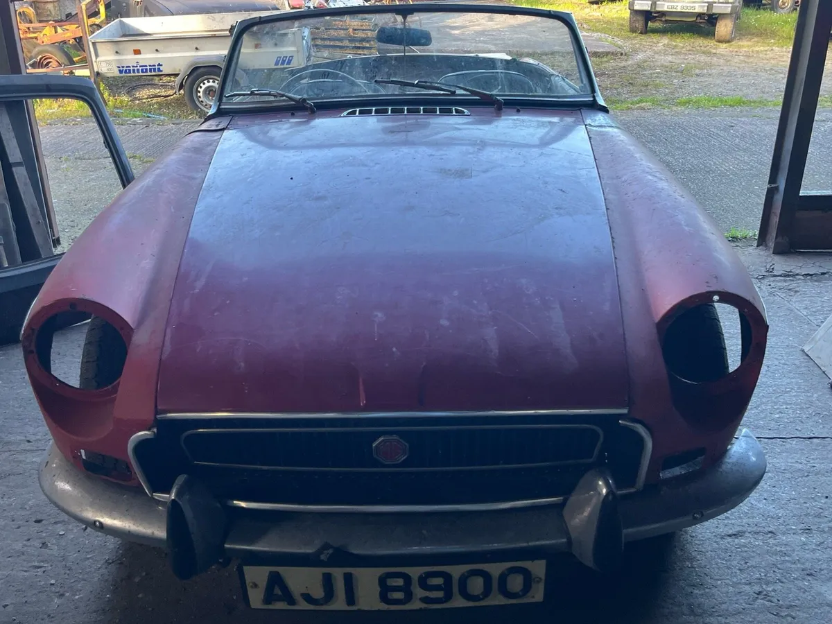 1971 MGB Roadster Restoration Project - Image 1