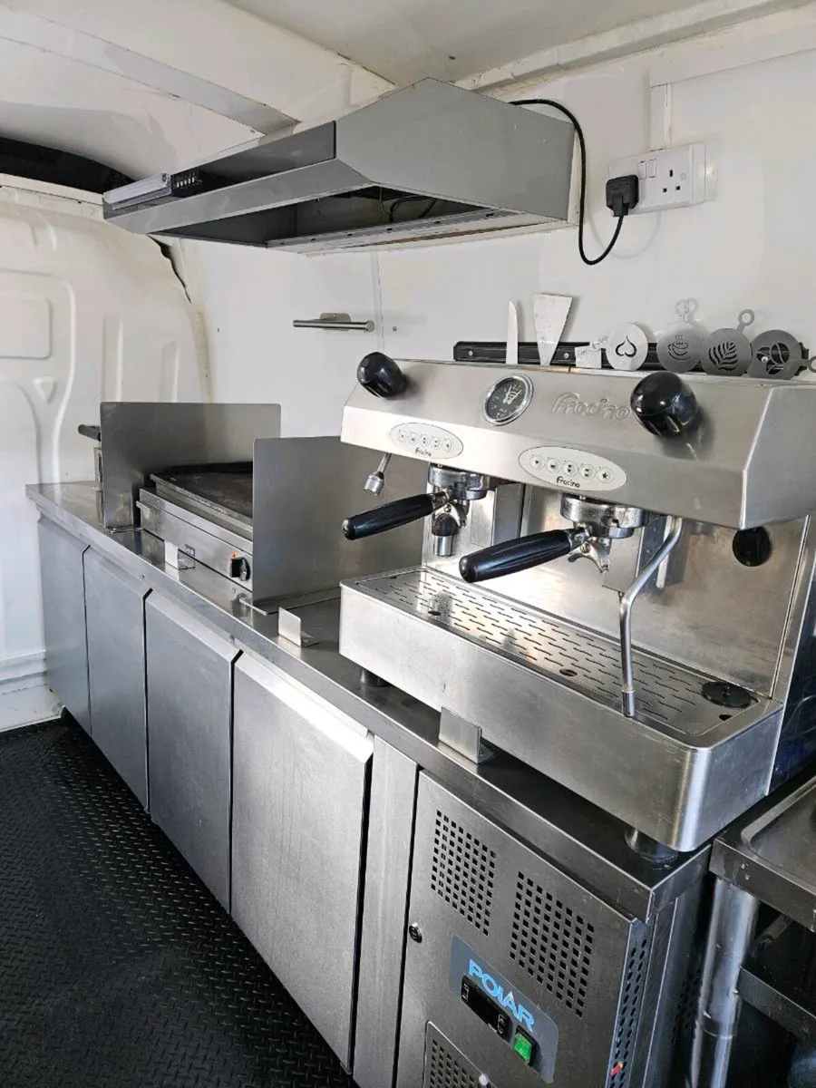 Food Van - Image 4