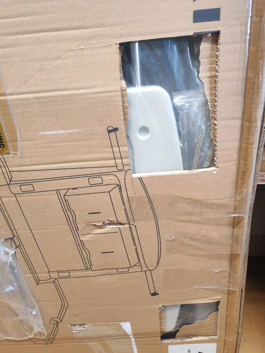 Baby Changing Table Horizontal - Image 3