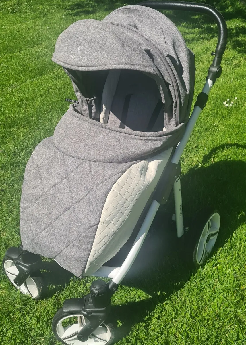 Venicci Pure Travel System - Image 1