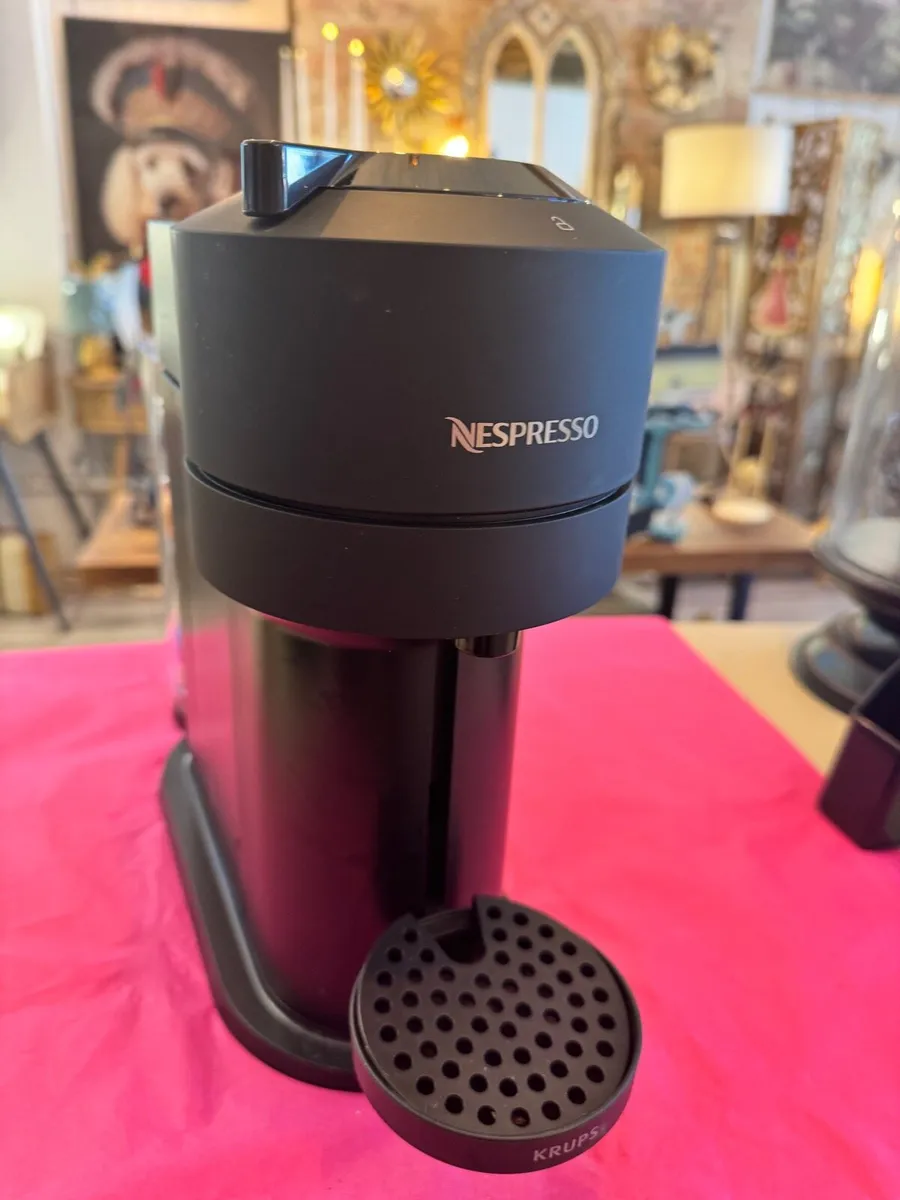 Nespresso machine - Image 1