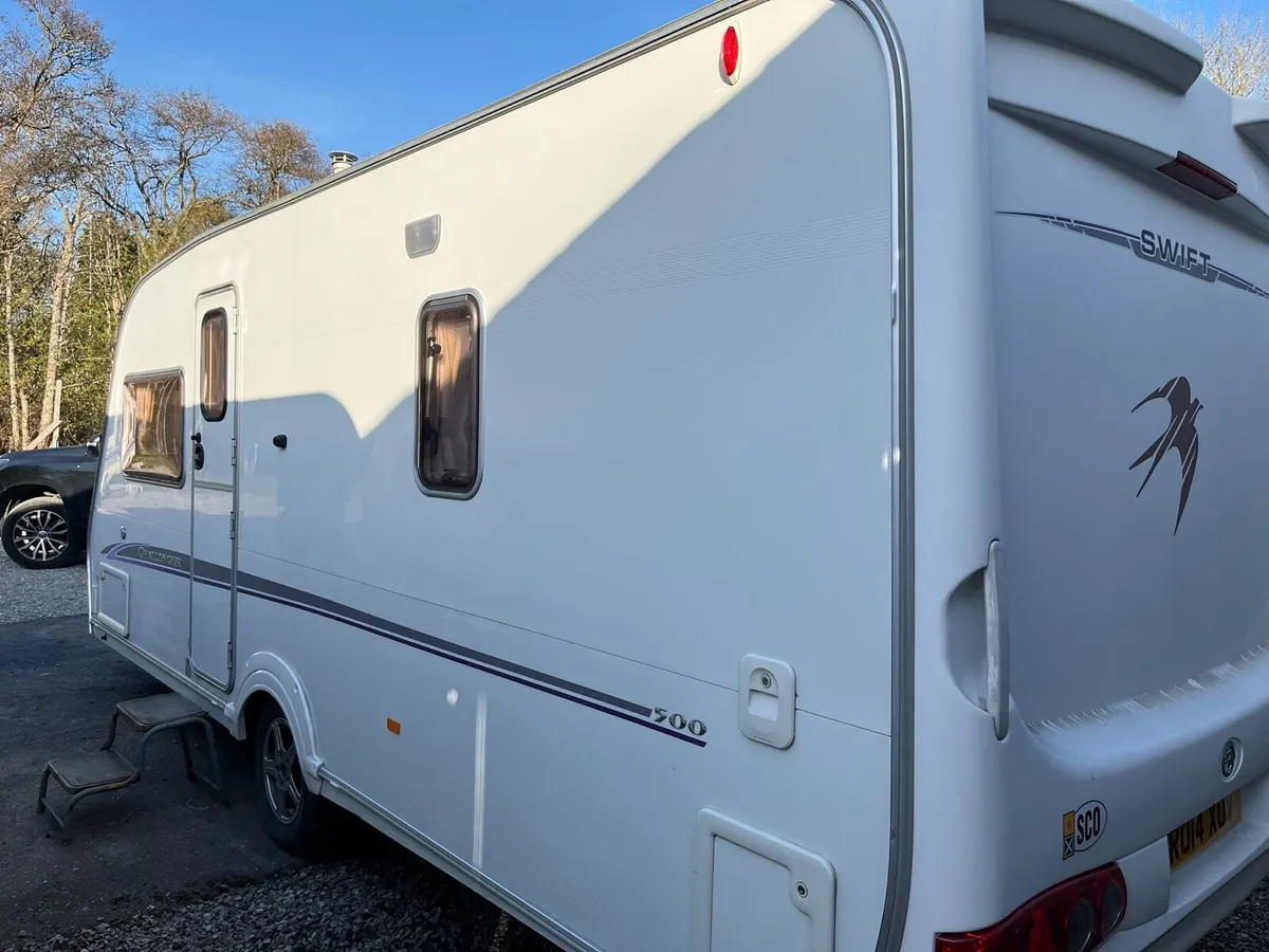 Swift caravan - Image 2