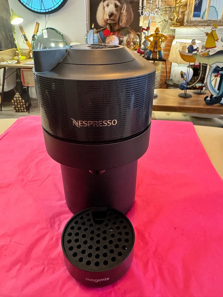 Nespresso machine - Image 1