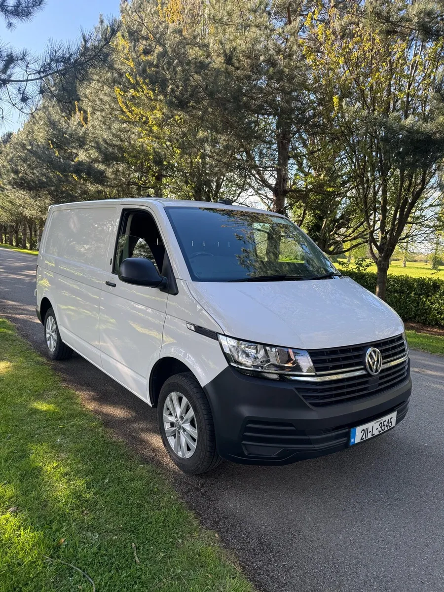 2021 VW TRANSPORTER TREND-LINE 1 OWNER NO VAT - Image 1