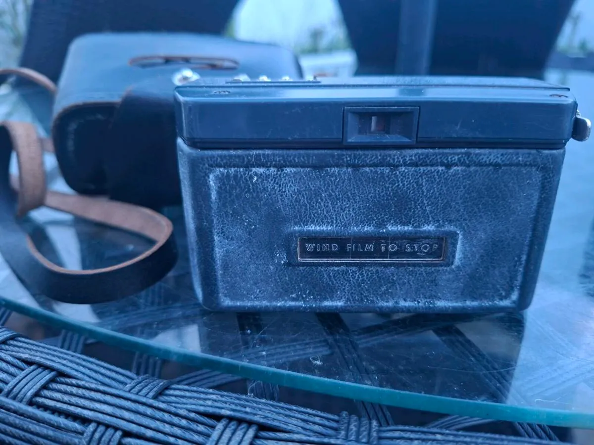 Vintage 1950's/60's Kodak Instamatic 50 Camera - Image 4